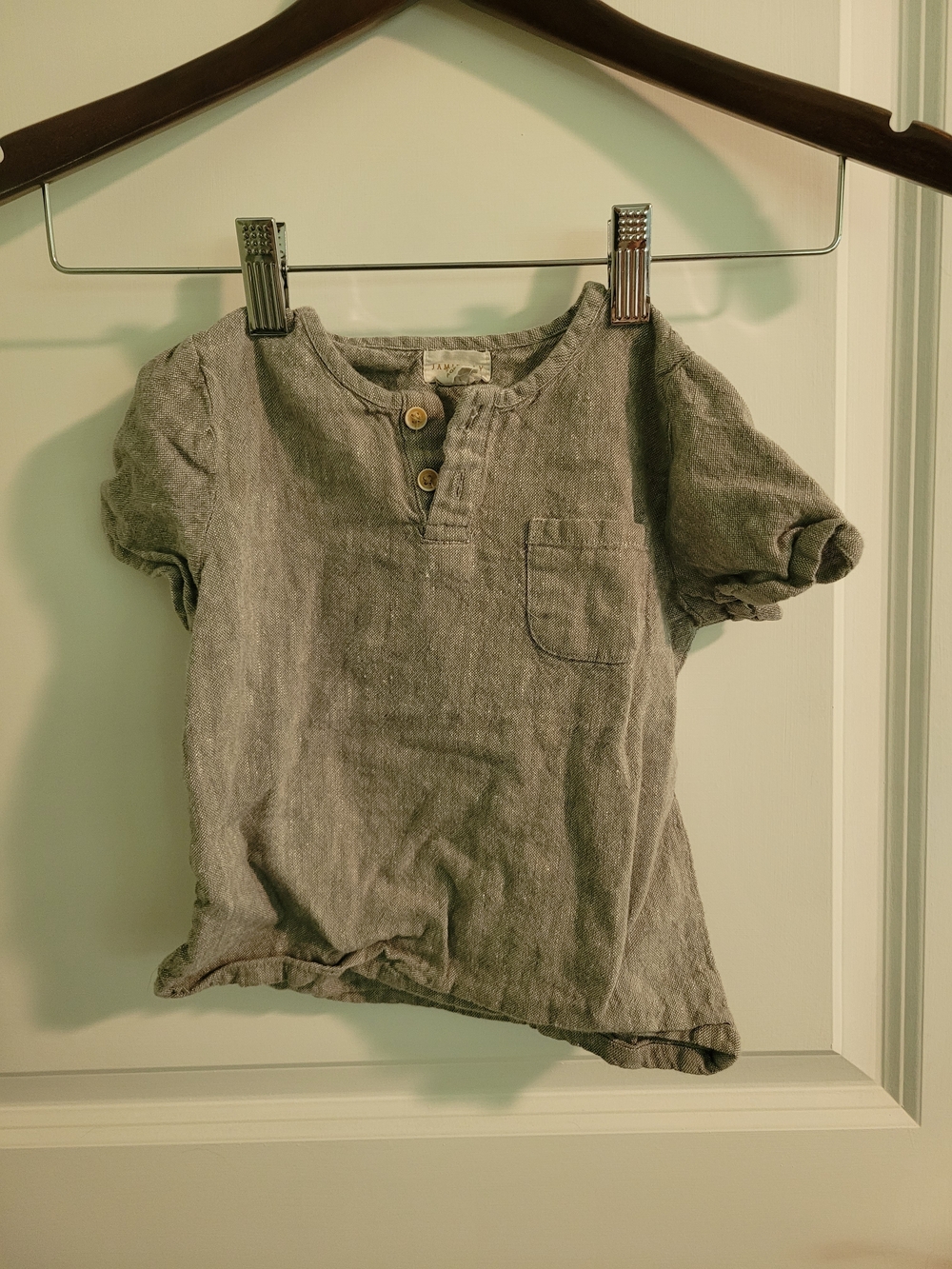 Jamie Kay Linen Organic Cotton  Blend Gray Short Sleeve Pocket Henley Tee
